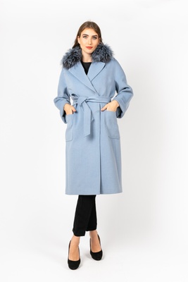 Довге жіноче пальто з натуральним хутром чорнобурки